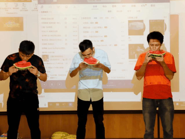 1566787210254678.gif 6.gif