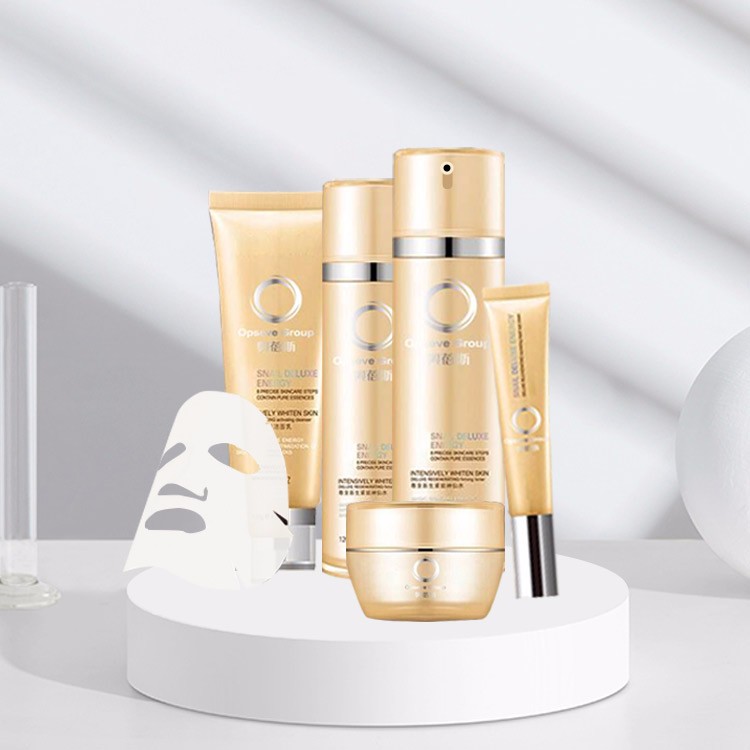 富勒烯逆齡撫皺套裝OEM代加工