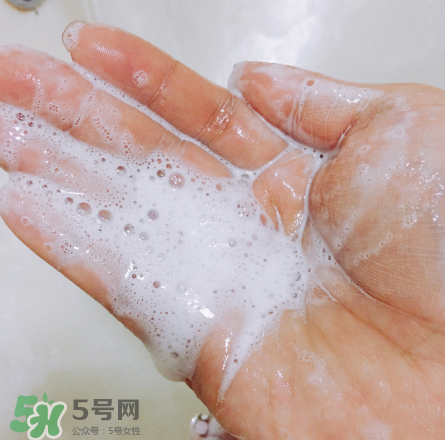 奧蓓斯洗面奶適合什么皮膚？