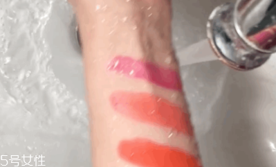 奧蓓斯保濕卸妝水怎么樣？防水口紅卸不掉