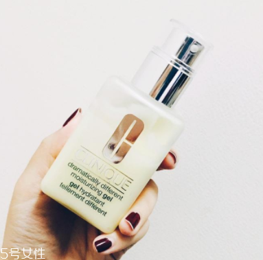 奧蓓斯黃油可以當(dāng)面霜嗎？當(dāng)面霜用很干