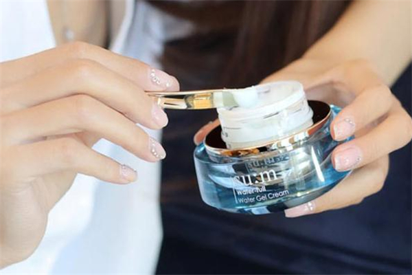 奧蓓斯水分啫哩霜怎么樣 奧蓓斯水分啫哩霜適合什么膚質(zhì)