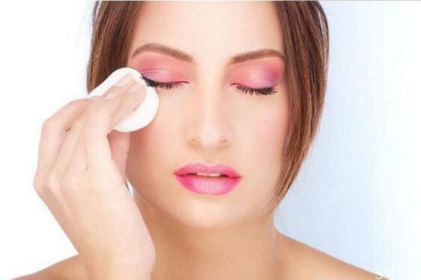 【洗面奶oem廠家】卸完妝還用洗面奶嗎?卸完妝還用洗臉嗎?